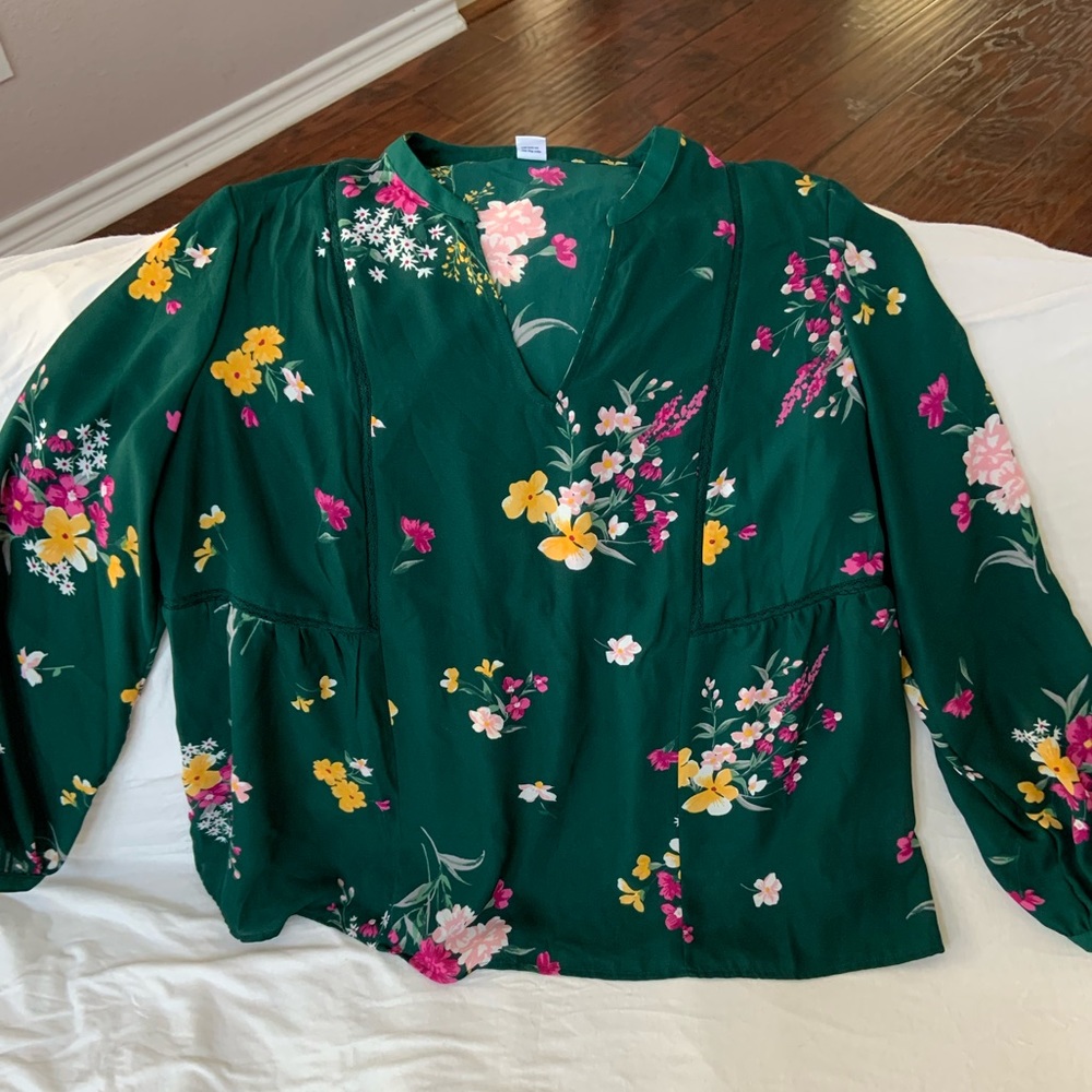 Old Navy Green Floral Blouse